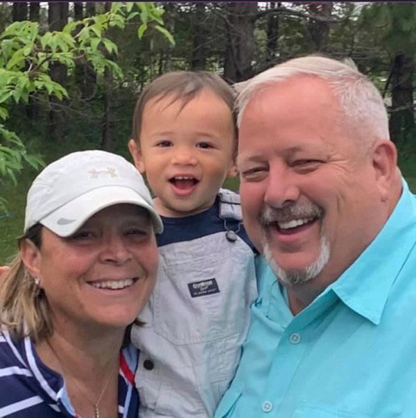 Team - Robert Shafer - Bio Photo With Wife and Grandchild